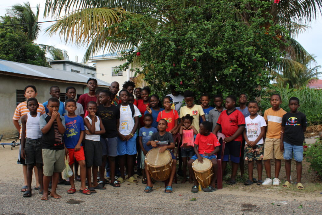 Drum and Shaka-making workshop in Dangriga